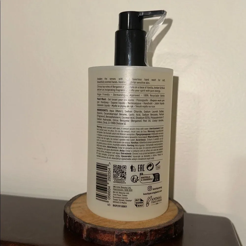 COLE BEAUTY Bergamot & Pomelo Hand Wash & Lotion Gift Set